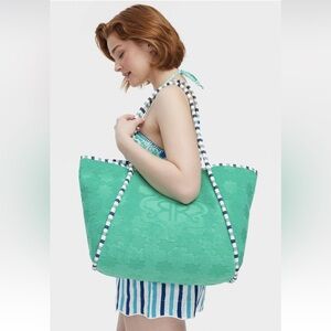 Roller rabbit x target Star Geo Large beach tote bag— green